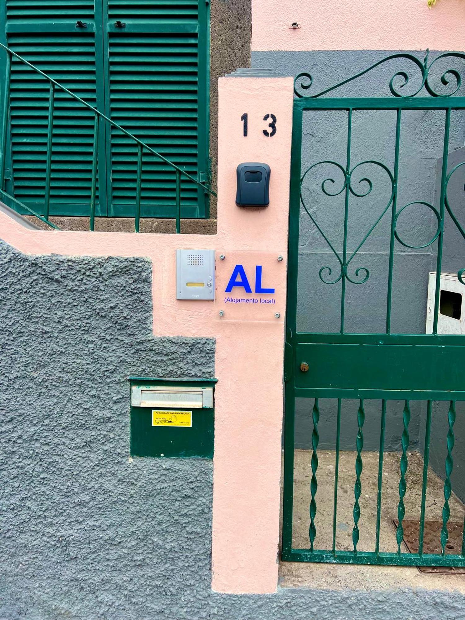 Anchor House Apartman Câmara de Lobos Kültér fotó